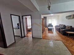 Unirii Apartament 2 camere de inchiriat Bulevardul Unirii 33 Vedere la bulevard